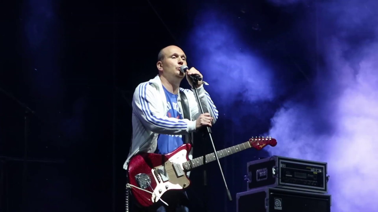 Fujiya & Miyagi - Collarbone (Live at DMZ Peace Train Festival)