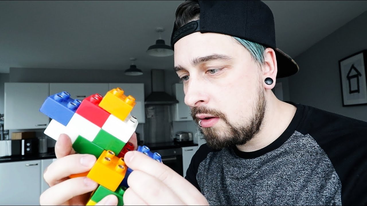 5 Signs of AUTISM you NEED to know