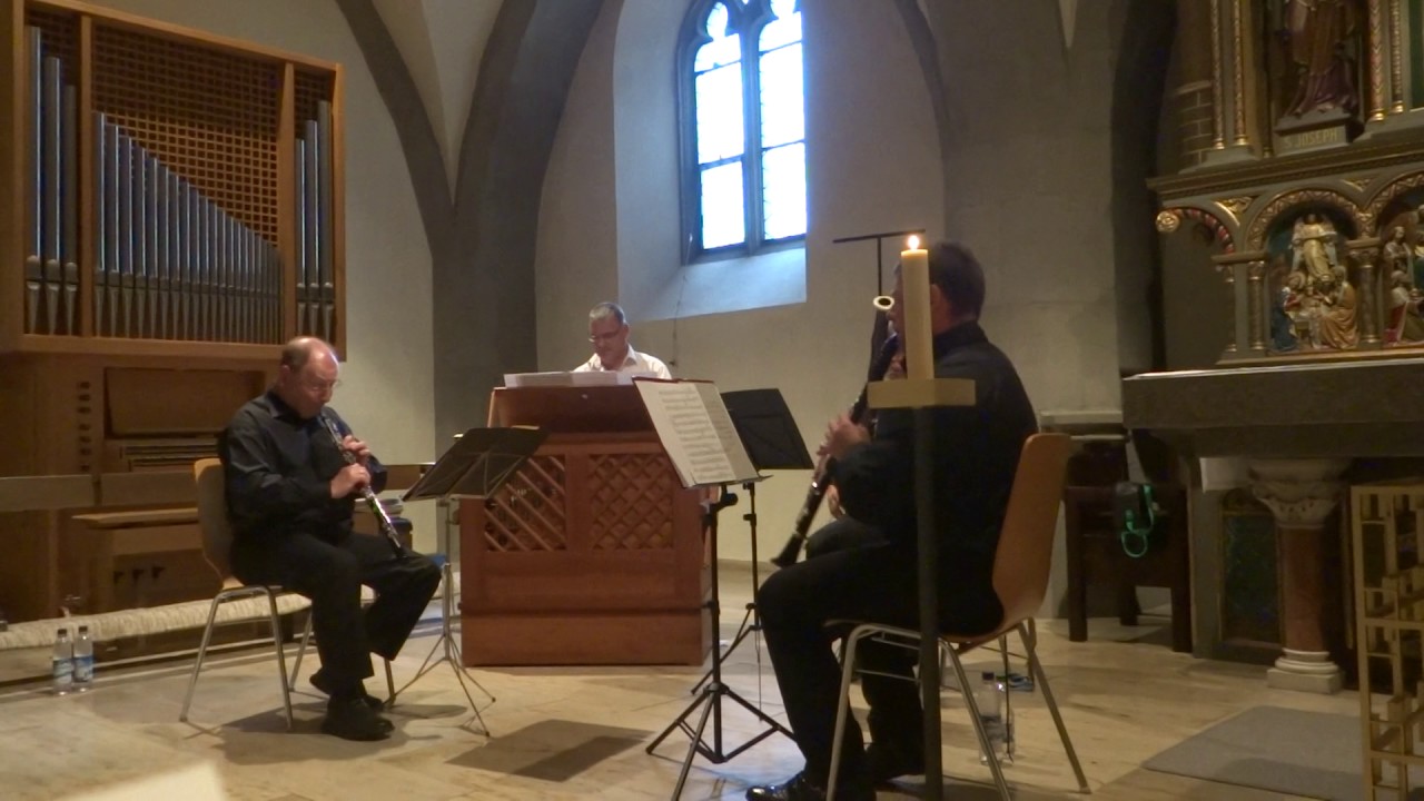 Johann Joseph Fux-Sinfonia F-Dur: Adagio-Andante-Allegro. 
