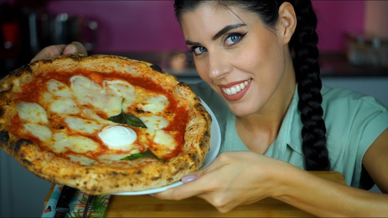 ASMR 🍕 PIZZA BUFALA MUKBANG (Eating Sounds e Whispering)