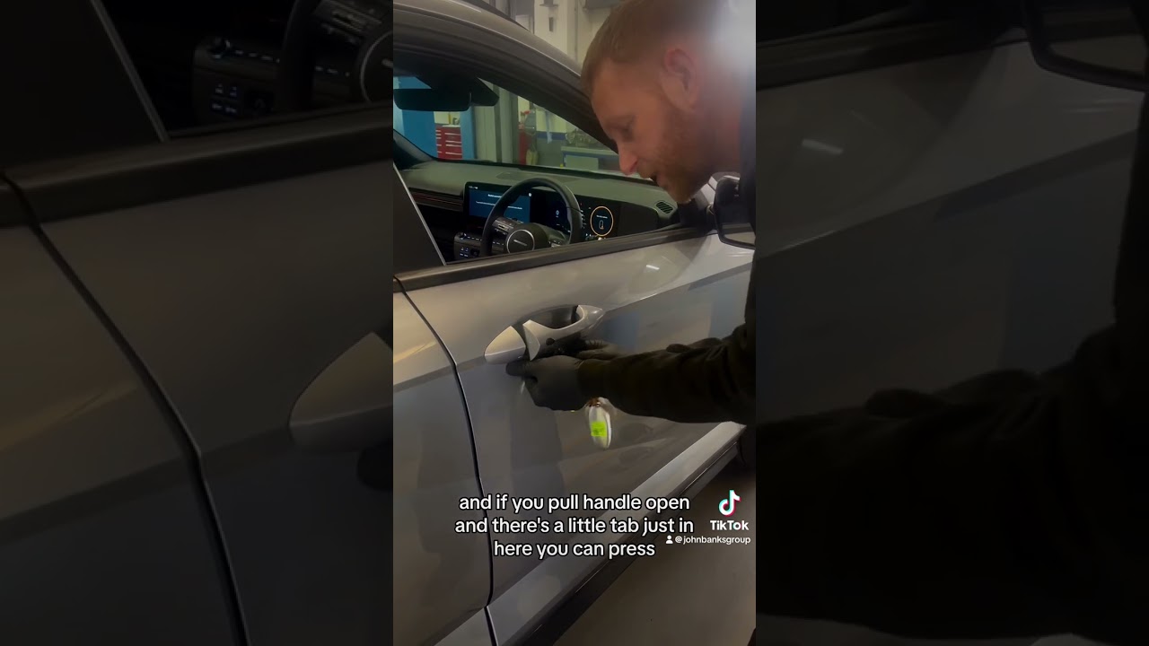 Как разблокировать Hyundai без ключа, если разрядился аккумулятор?🪫🚘