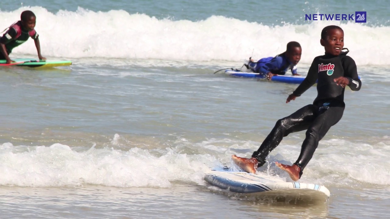 Waves For Change: Branders vol terapie