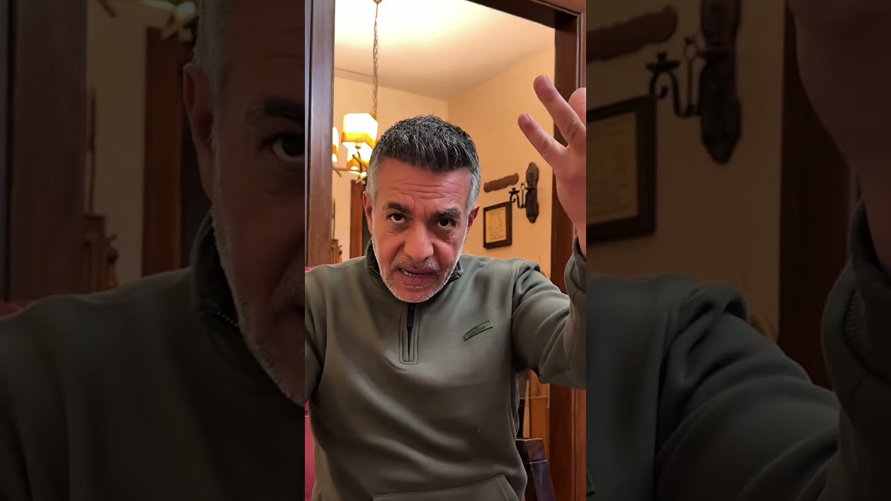 اذا ما عندك اخلاق و مسؤلية احترام الآخر انصحك بعدم معاشرة الناس