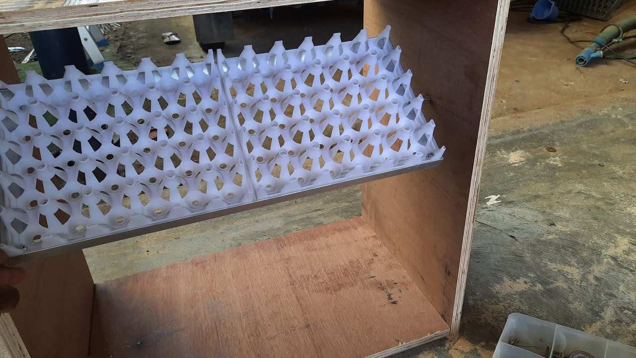 60eggs automatic incubator making