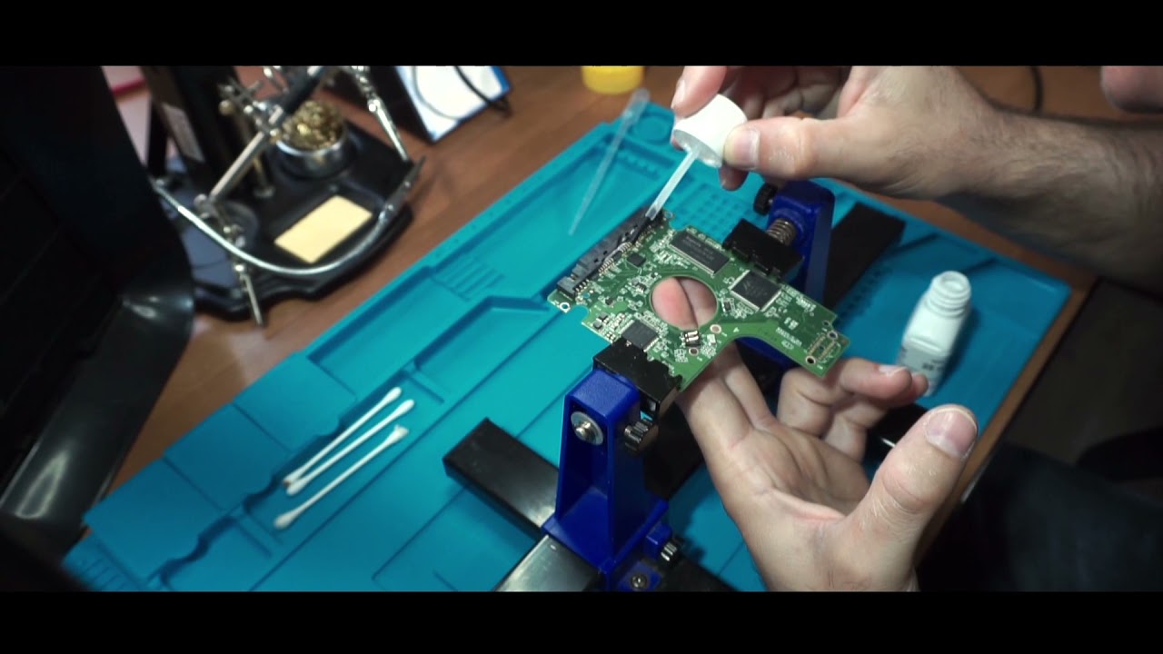 Come recuperare dati da un hard disk con PCB bruciata