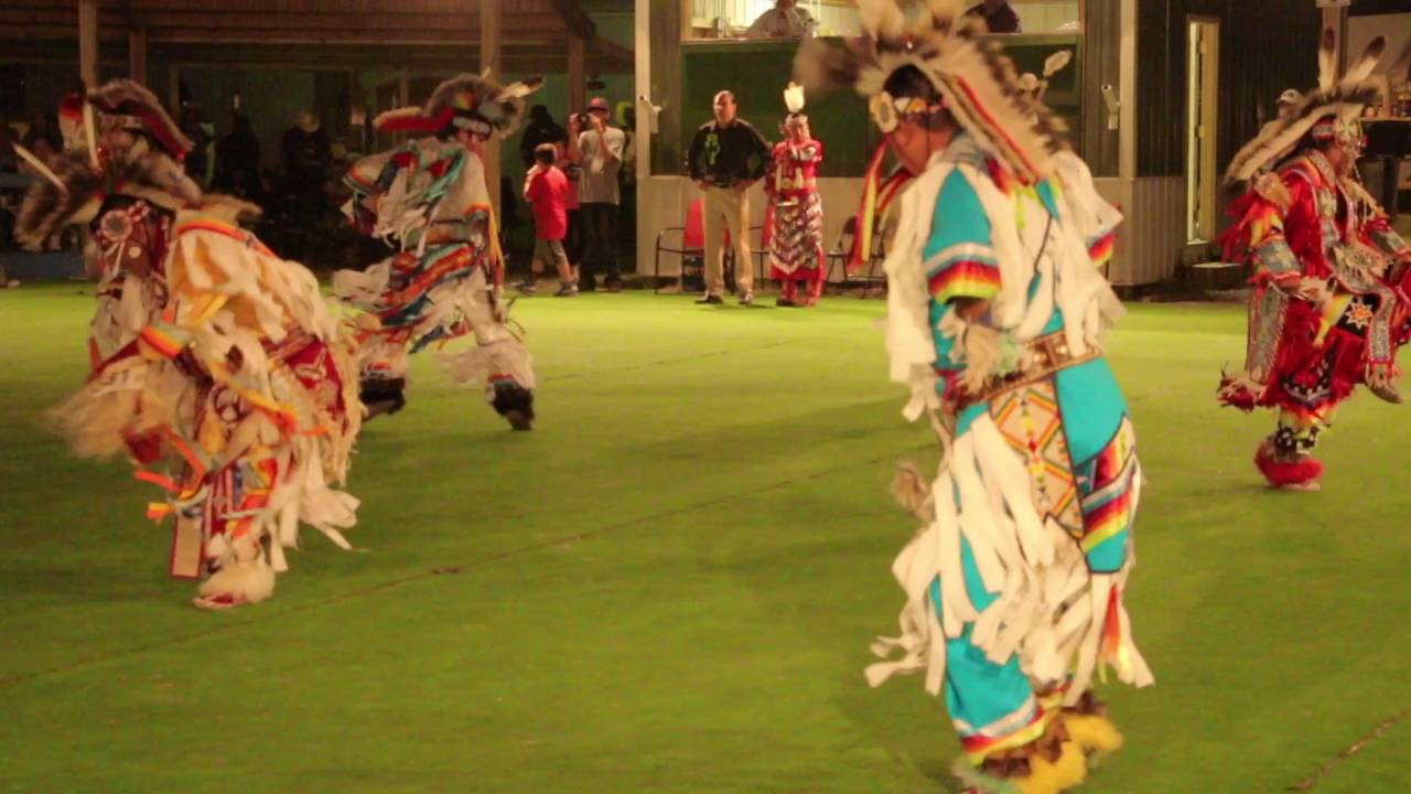 Midnite Express - Men's Grass Twin Buttes Powwow 2016
