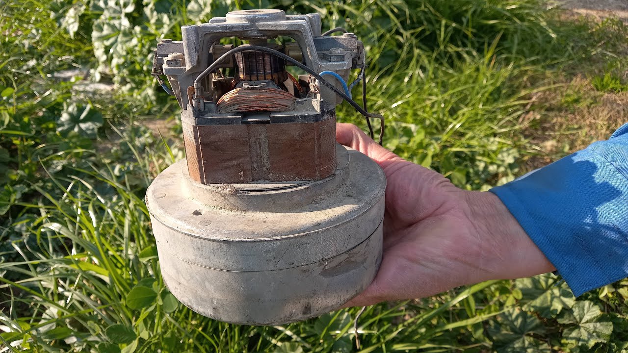 Restoration & Repair Old  & Rusty Vacuum Cleaner Motor || Restore Damaged Vacuum Cleaner Motor