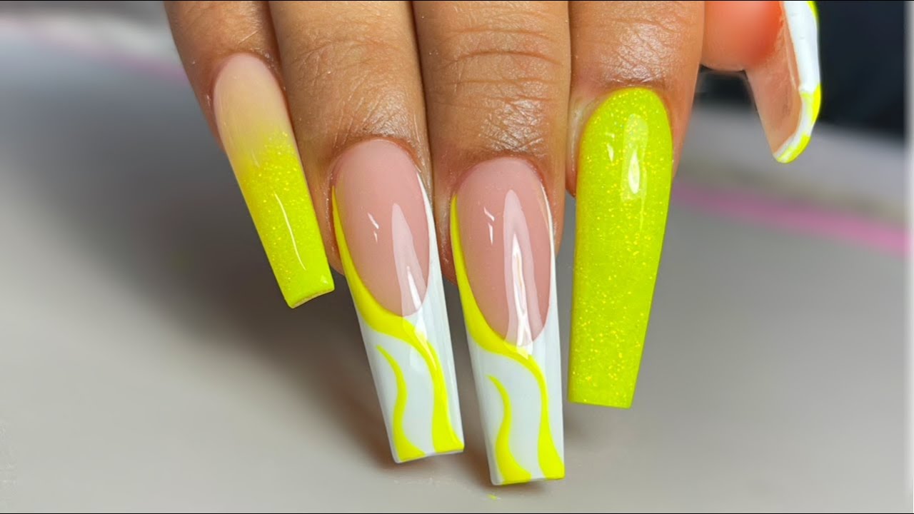HOW TO: Neon Freestyle Nail Design | Acrylic Nails Tutorial