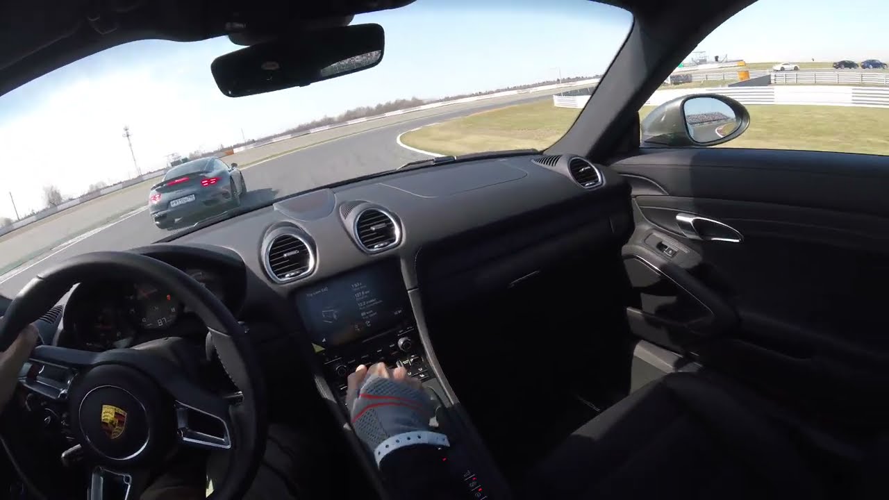 Onboard: Having Fun with Porsche 718 Cayman 2.0 Manual @ Moscow Raceway (see the description)