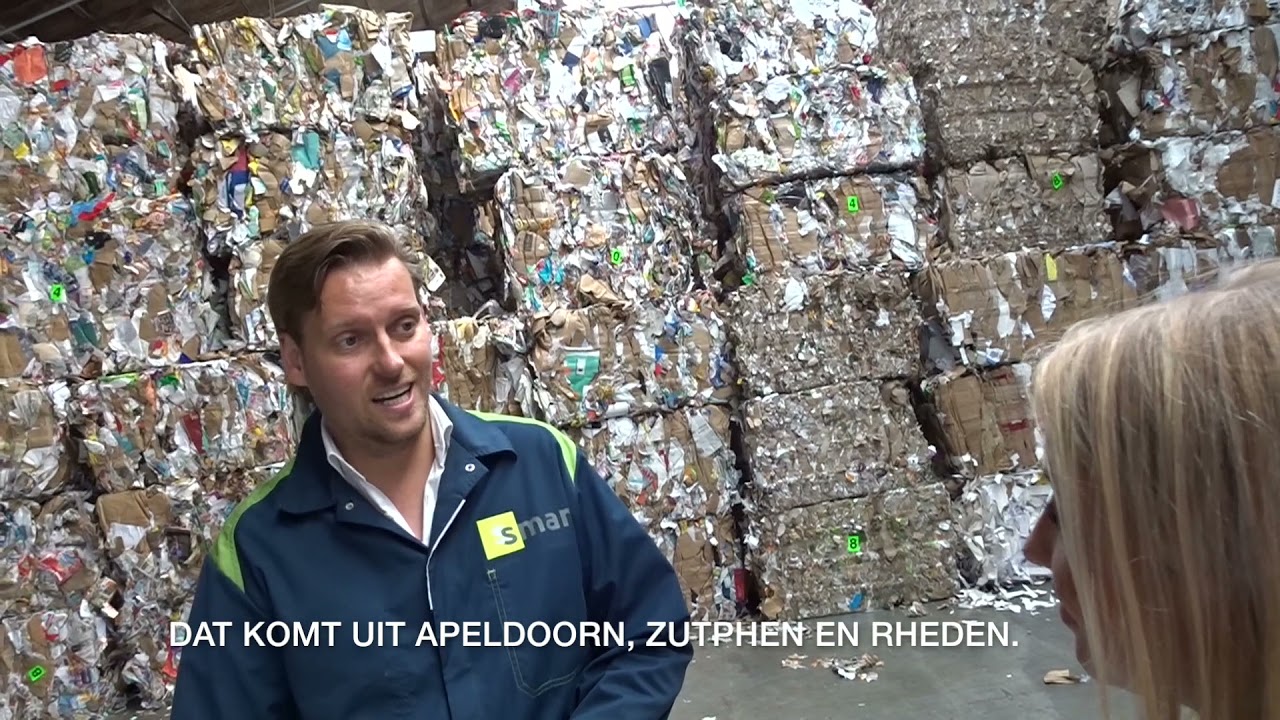 Willemijn & Jelle in de kartonfabriek: 'eindeloos balen'
