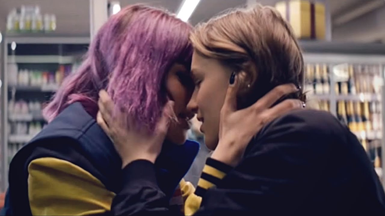 Lola & Maya | their story [+6x10]
