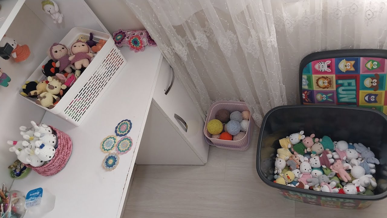توفير مسلتزمات كروشيه لمساعدة البنات حتى يشتغلون هذا الفن🧶 #سوالف #تحدي_مع_ايمي #صدقة_جارية 