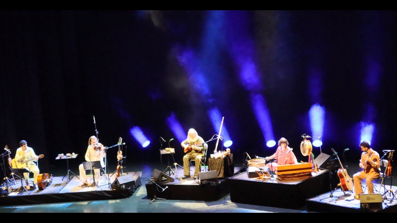 DESANDANDO EL CAMINO. GUSTAVO SANTAOLALLA. 08.11.2025. AUDITORIO EL BATEL, CARGAGENA JAZZ FESTIVAL.
