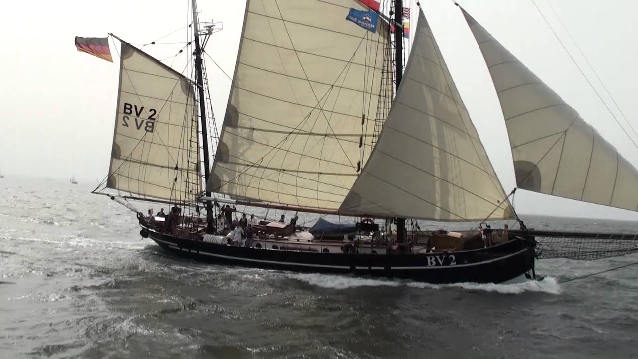 Traditionssegler RYVAR zur Hansesail in HD