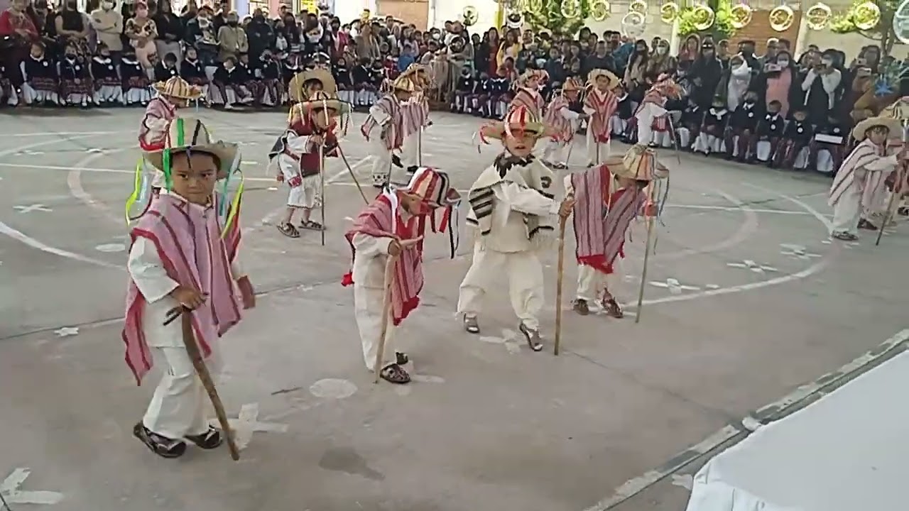 la entrada danza de los viejitos jardín de niños Rosario castellanos dé santa cruz Atizapán