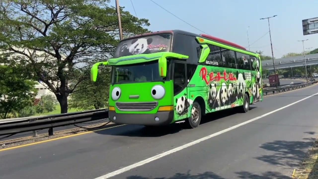 Pertunjukan Truk Tangki, Truk Kontainer Besar, Bus Telolet Mirip,Truk Besar, Frank Teman Tayo