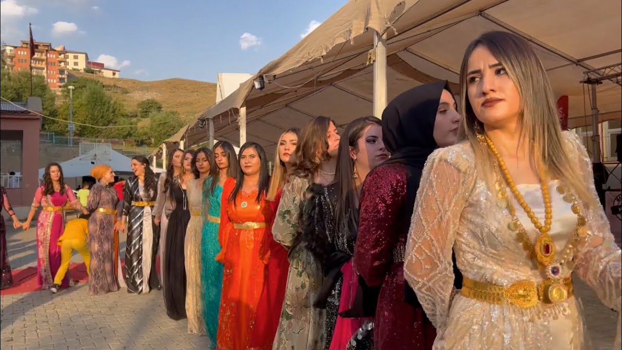 Kurdish Girl Dance / Şemame Çallı Ailesi | Ulvi Temirağa © 2022