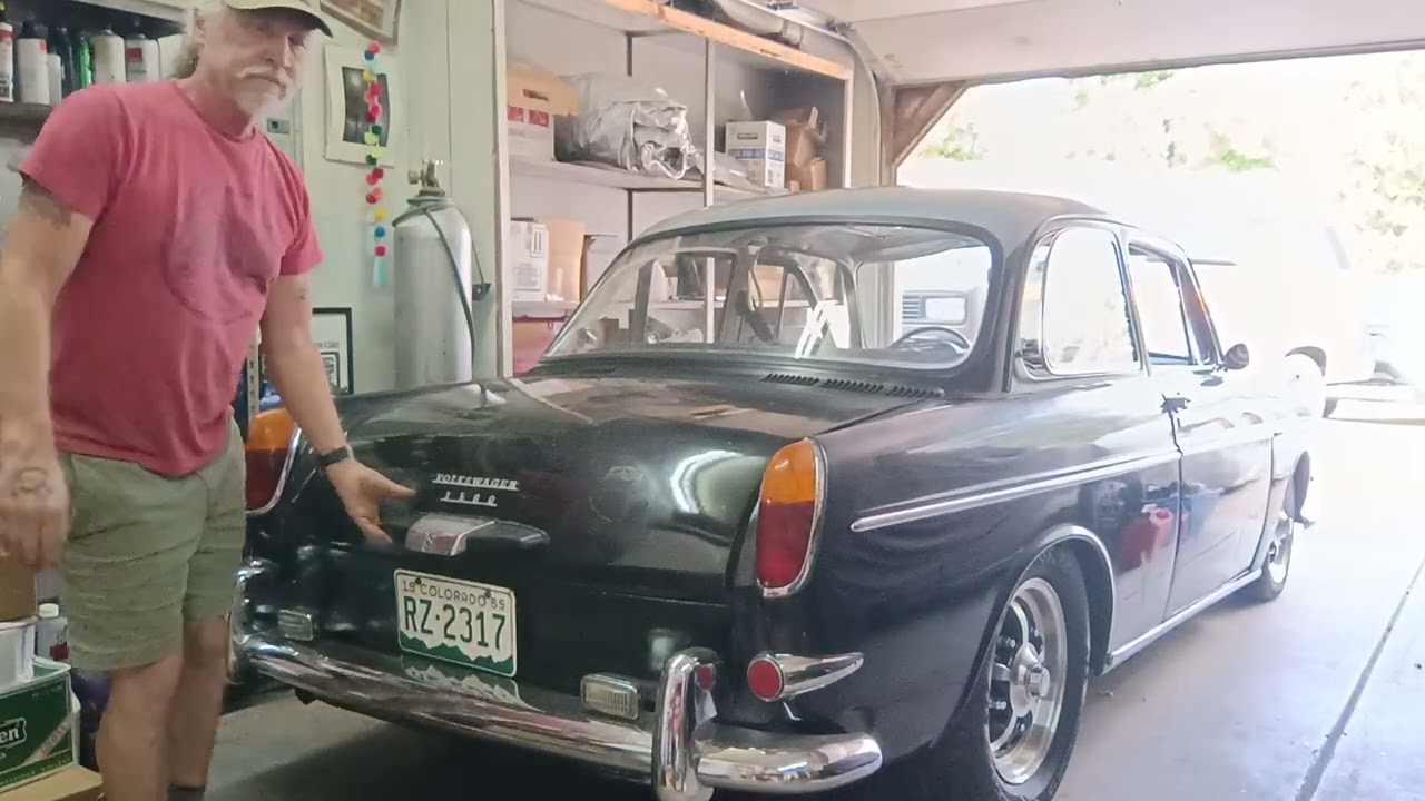 1965 VW Notchback Cold Start 