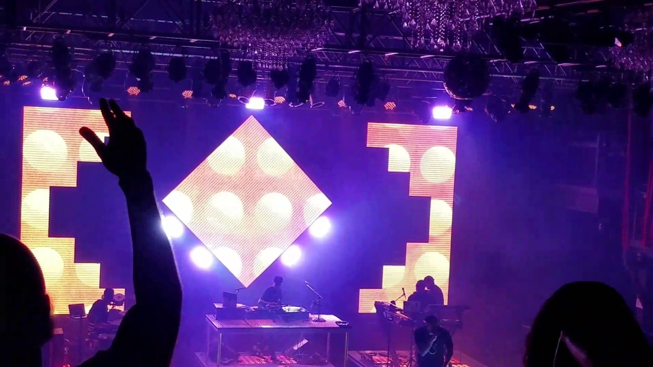 Lecrae- Manolo Live