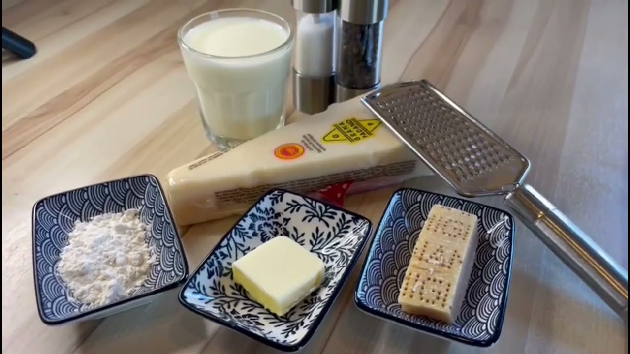 Crema di Parmigiano Einfach und Lecker! So macht man eine Parmesan Creme/Parmesanso&szlig;e/Parmesan Dip