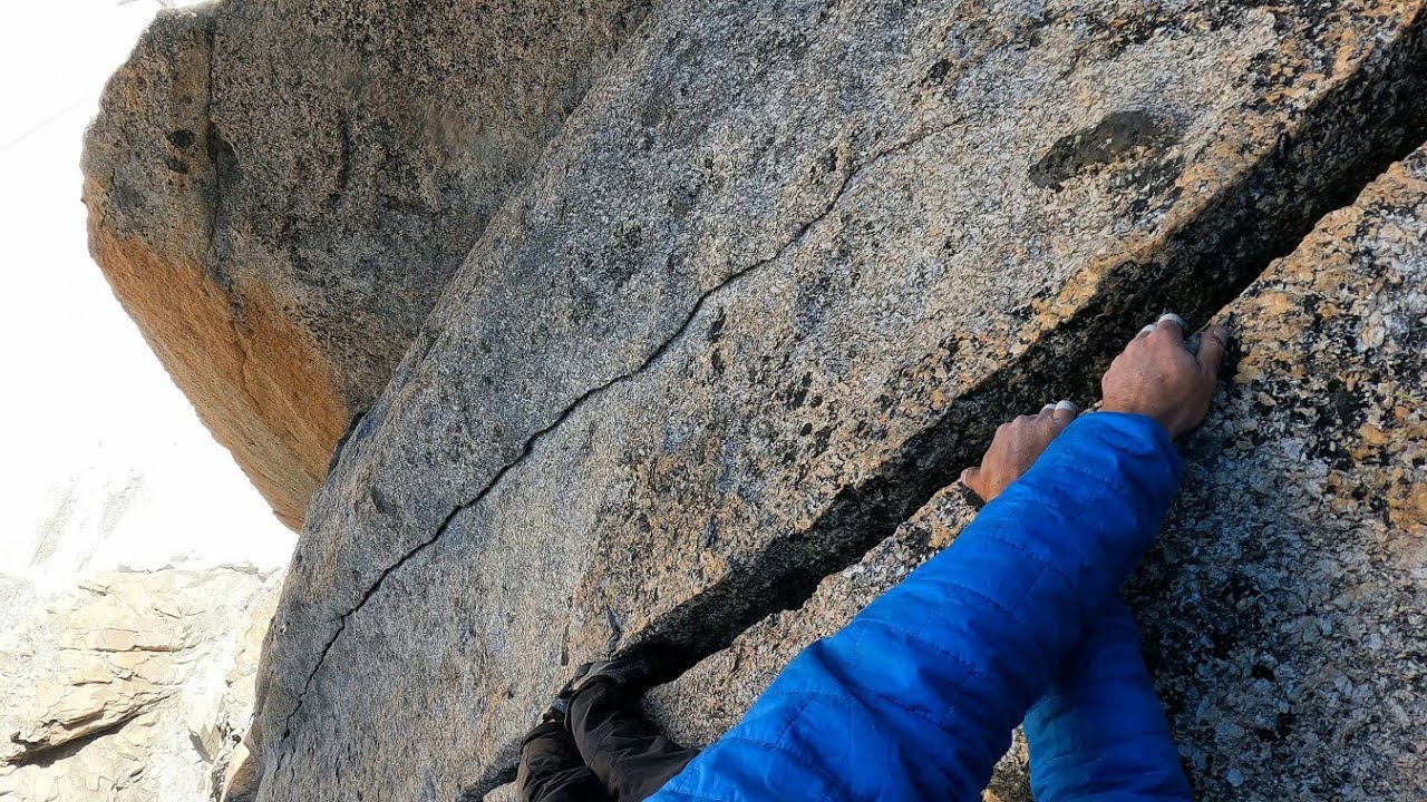 Climbing Claire de Lune - Aiguille du Midi