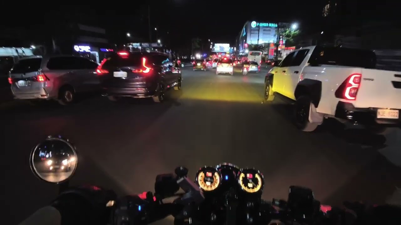 21.02.2026.Going Home After Tanghal Tertulia 2026. BSA Goldstar 650.ASMR