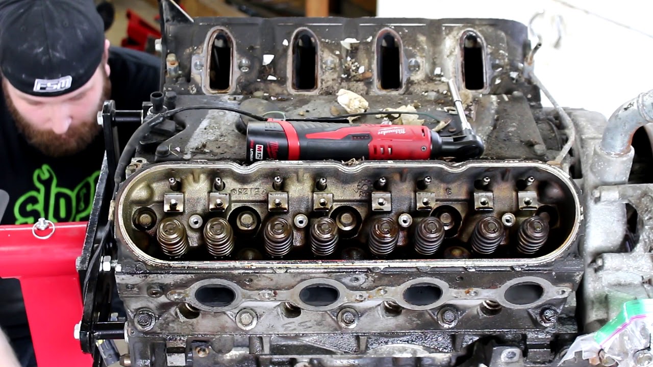 Disassembly of 300,000 Mile L33 5.3 LS Engine - Timelapse