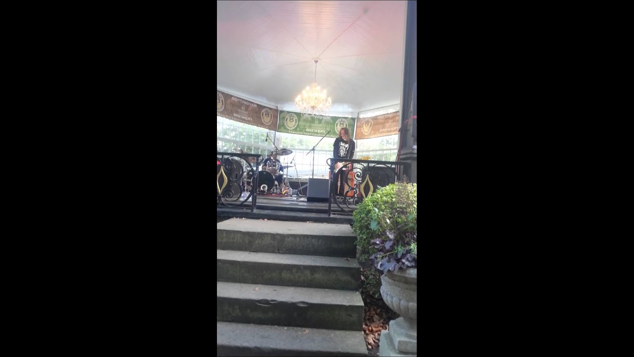 Dave Simpson Duo - Voodoo Child (Slight Return) Live Jimi Hendrix cover