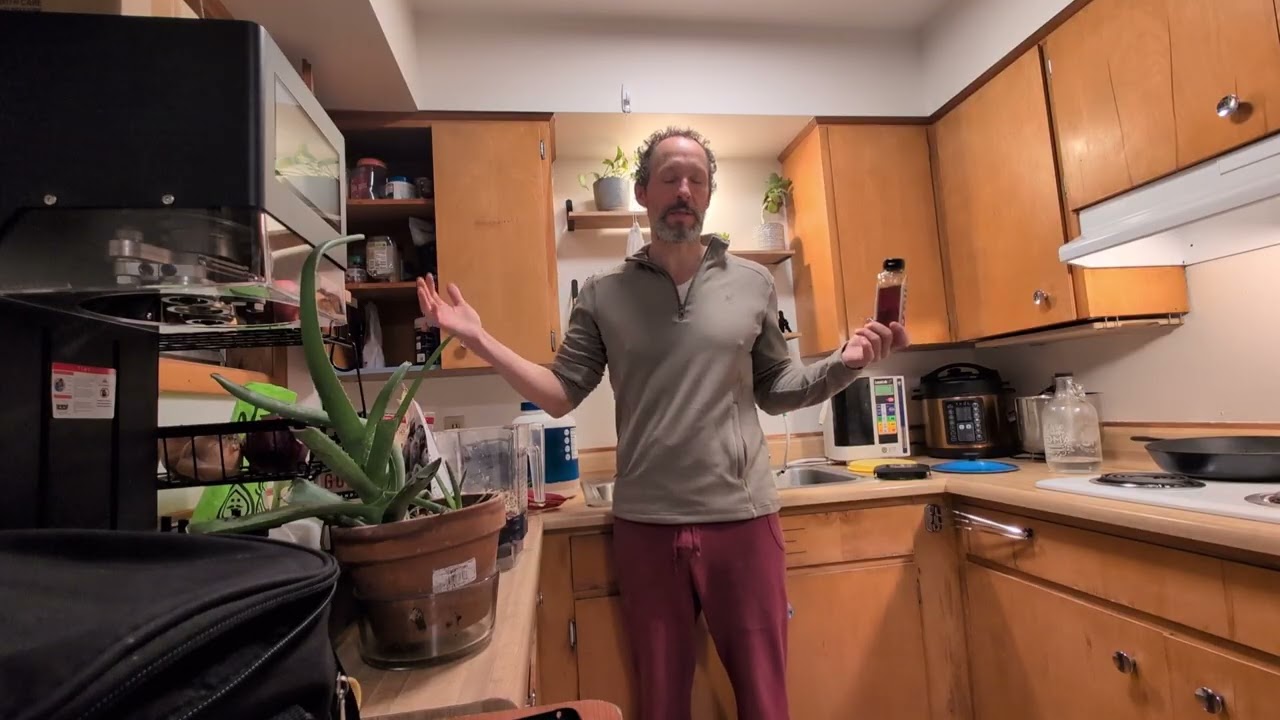 Make a low histamine smoothie with me