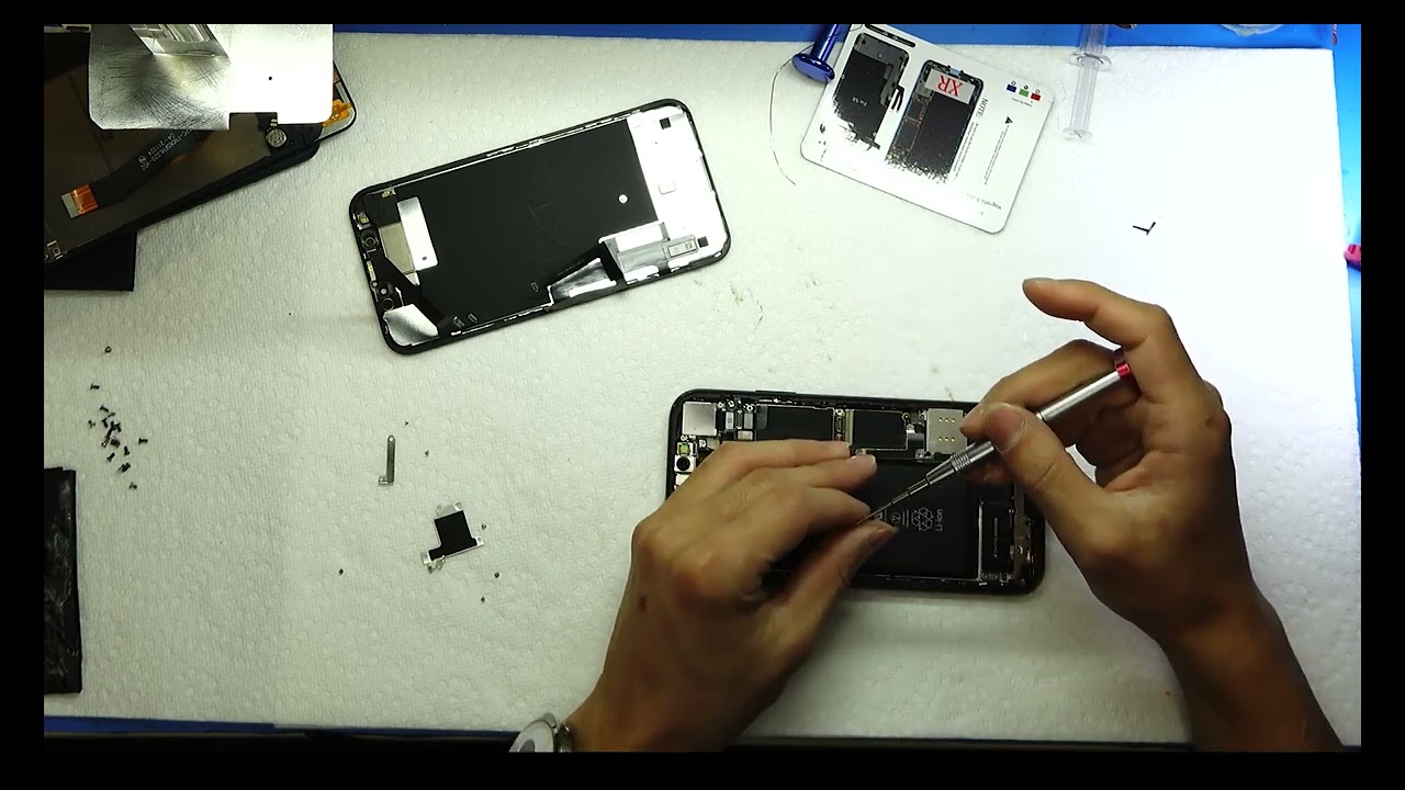 How to replace your Iphone XR screen in 6 minute