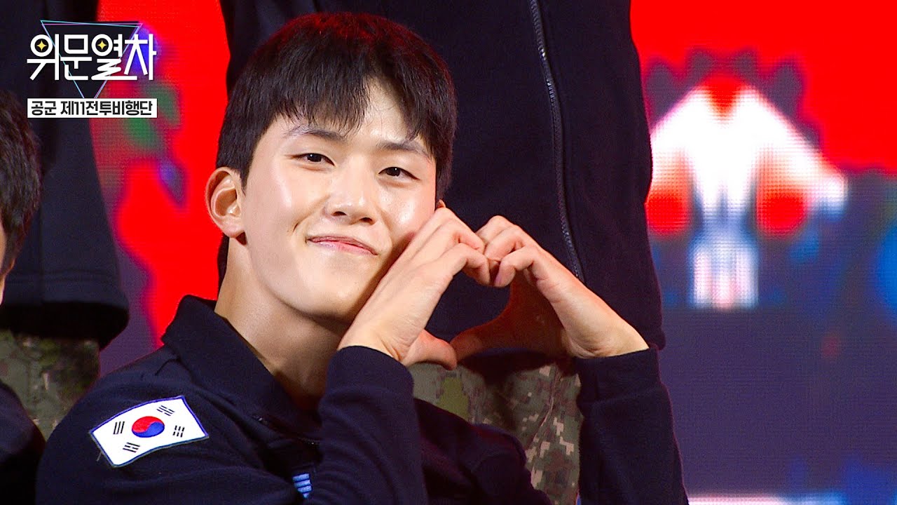 STYLE ● Hearts2Hearts가 출연할 일이 없어서 부품정비대대 장병들이 직접 커버한 STYLE 