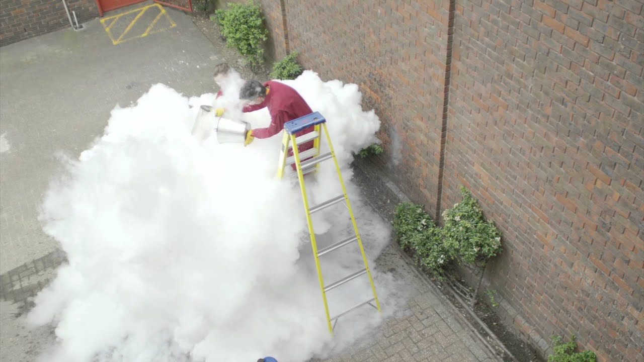 Bompas & Parr: Tasty Cloud Teaser - New World