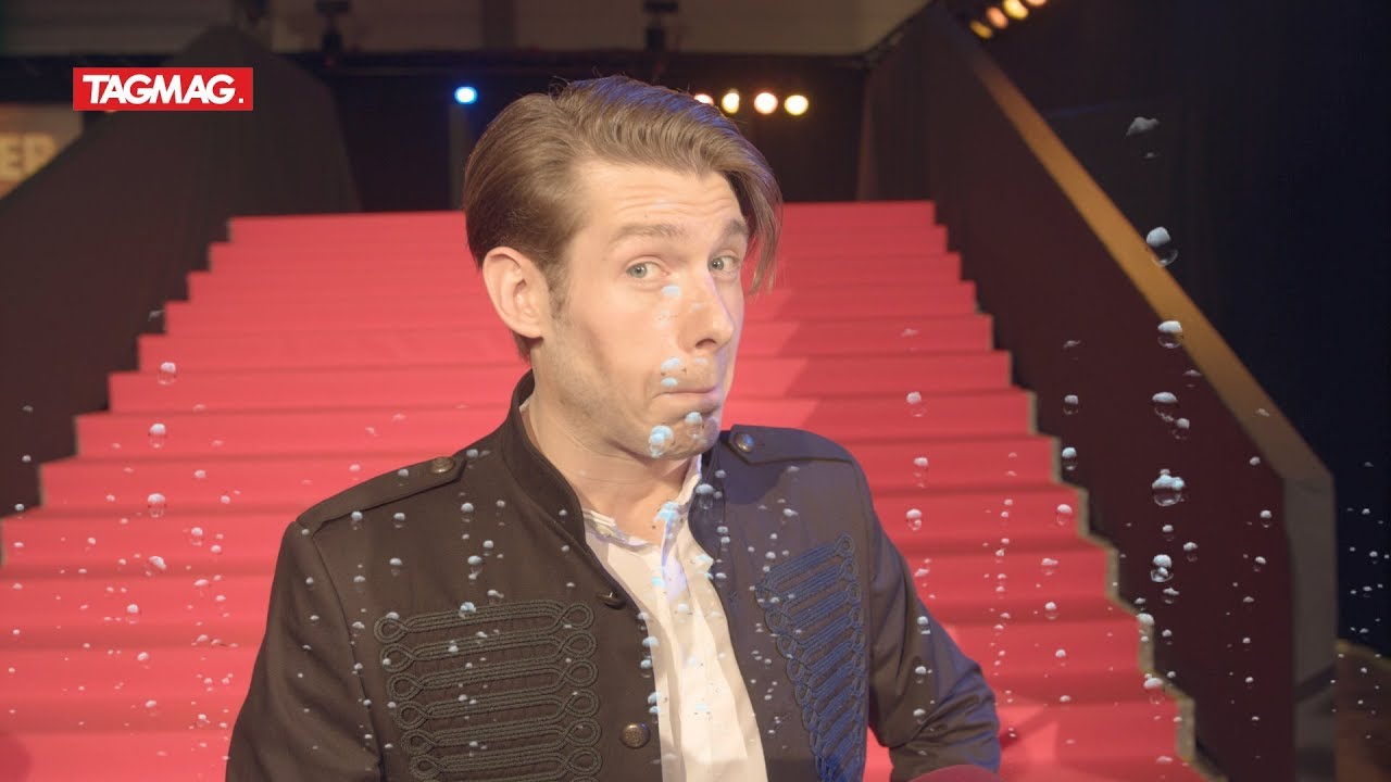 Hoe lang kunnen deze celebs hun adem inhouden? (The Little Mermaid)