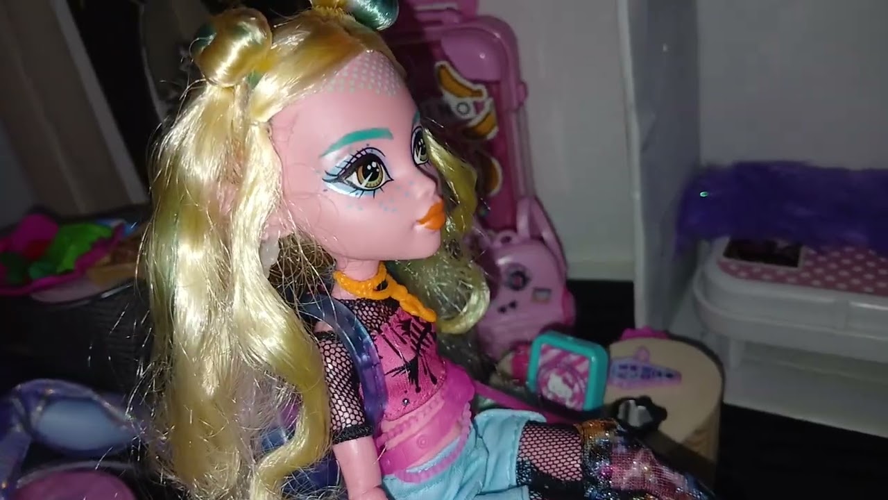 #Neighthanix #monsterhigh Scary Lagoona