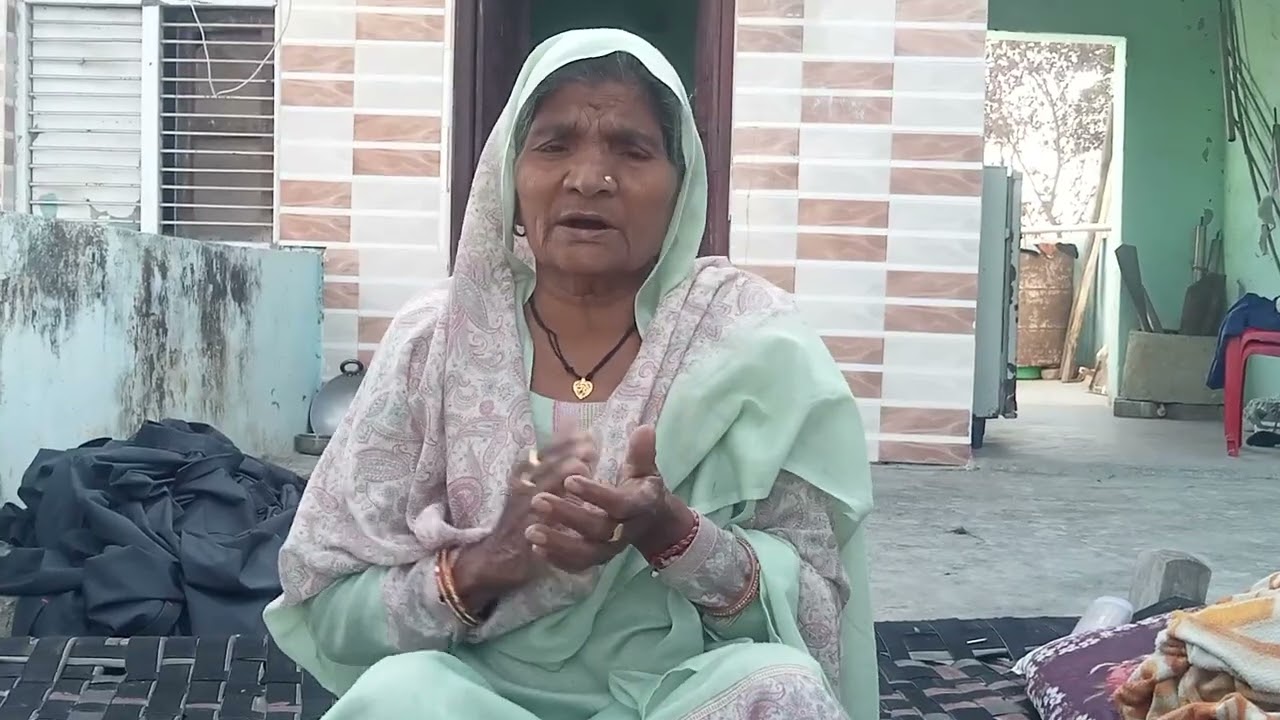 श्याम मेरे आ जाइयो आ जइयो नु बोली गु बीचारी ‌। बढ़िया भजन सुनाओ लक्ष्मी सींहमार 13/2/25