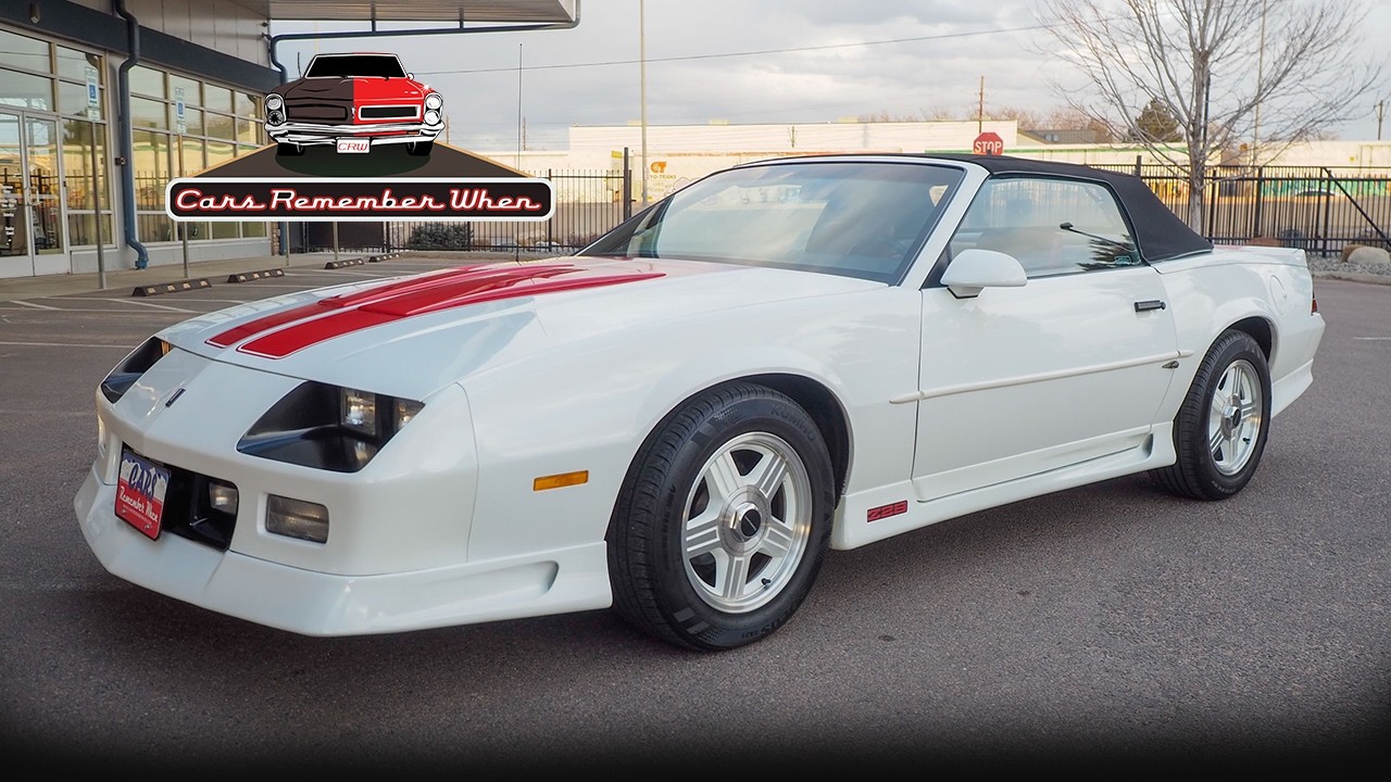 Продается кабриолет Camaro Z28, пробег 29 000 миль. Последний год выпуска 3-го поколения Chevrole...