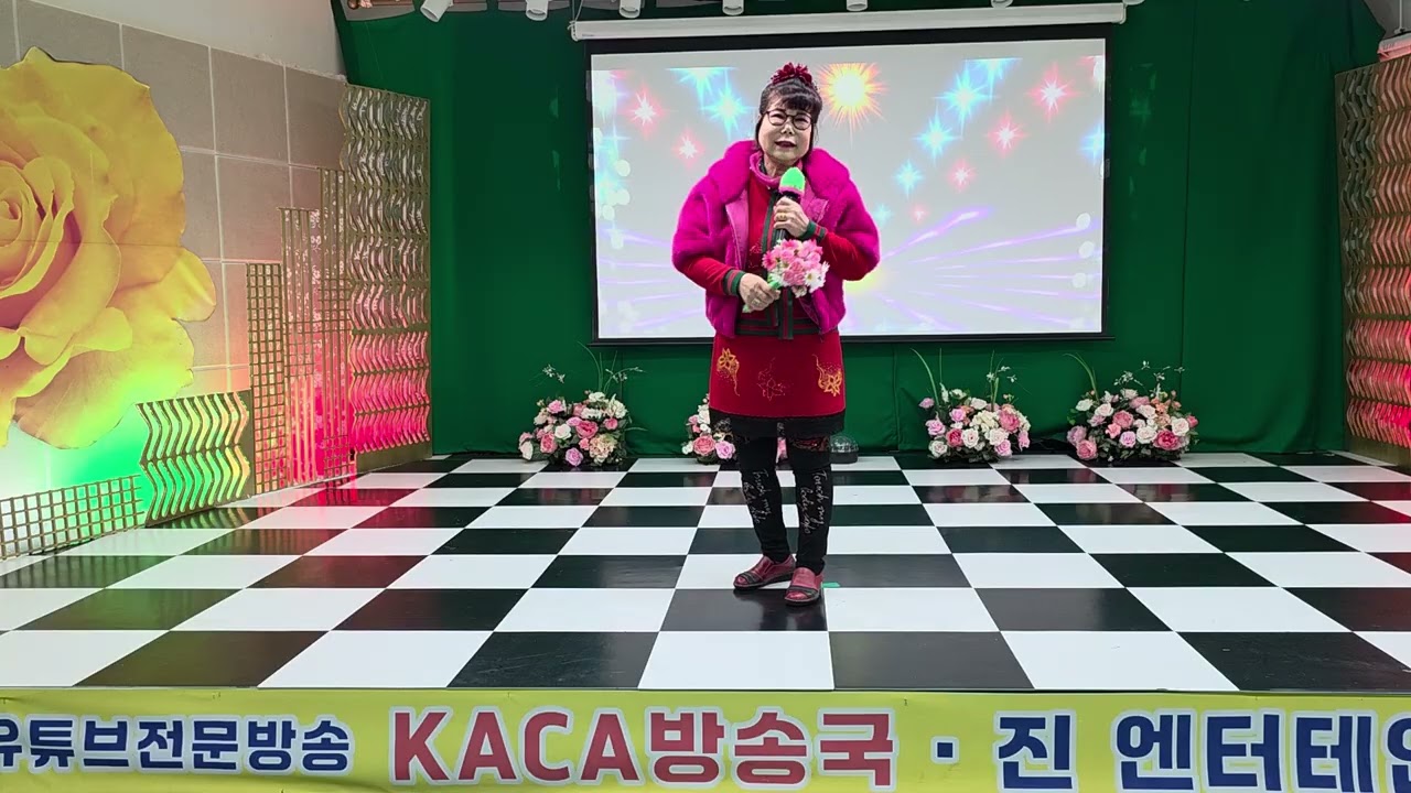 단장가수박금희 금희 스튜디오 울어라열풍아 원곡 이미자 구독좋아요 감사합니다 🎀 