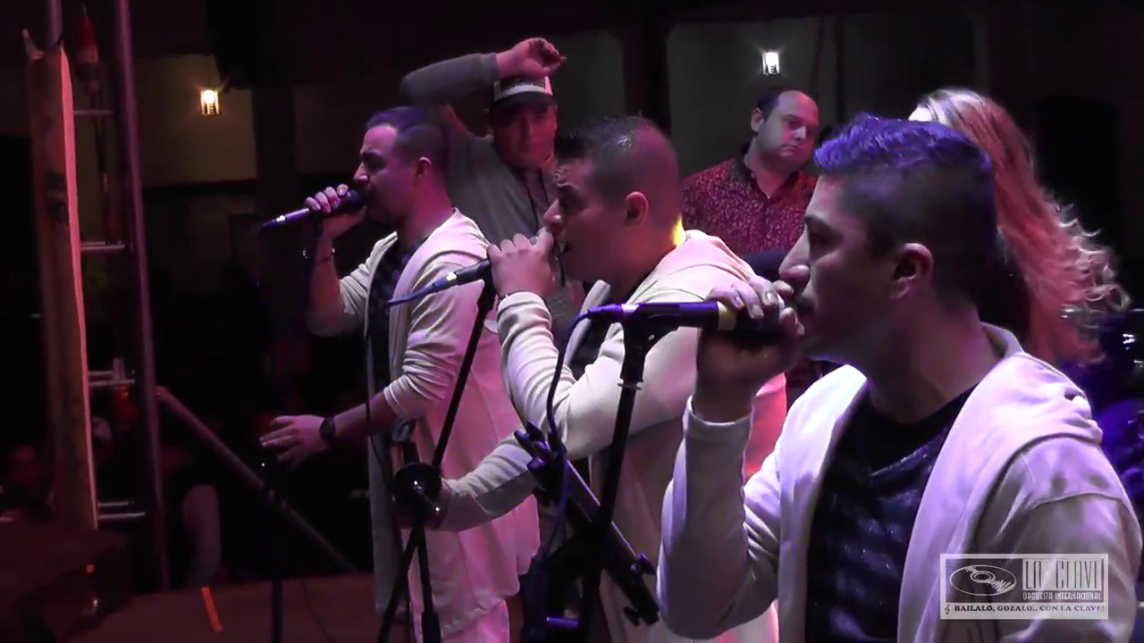 LA CLAVE ORQUESTA INTERNACIONAL -  INTRO & MIX DE WILFRIDO VARGAS