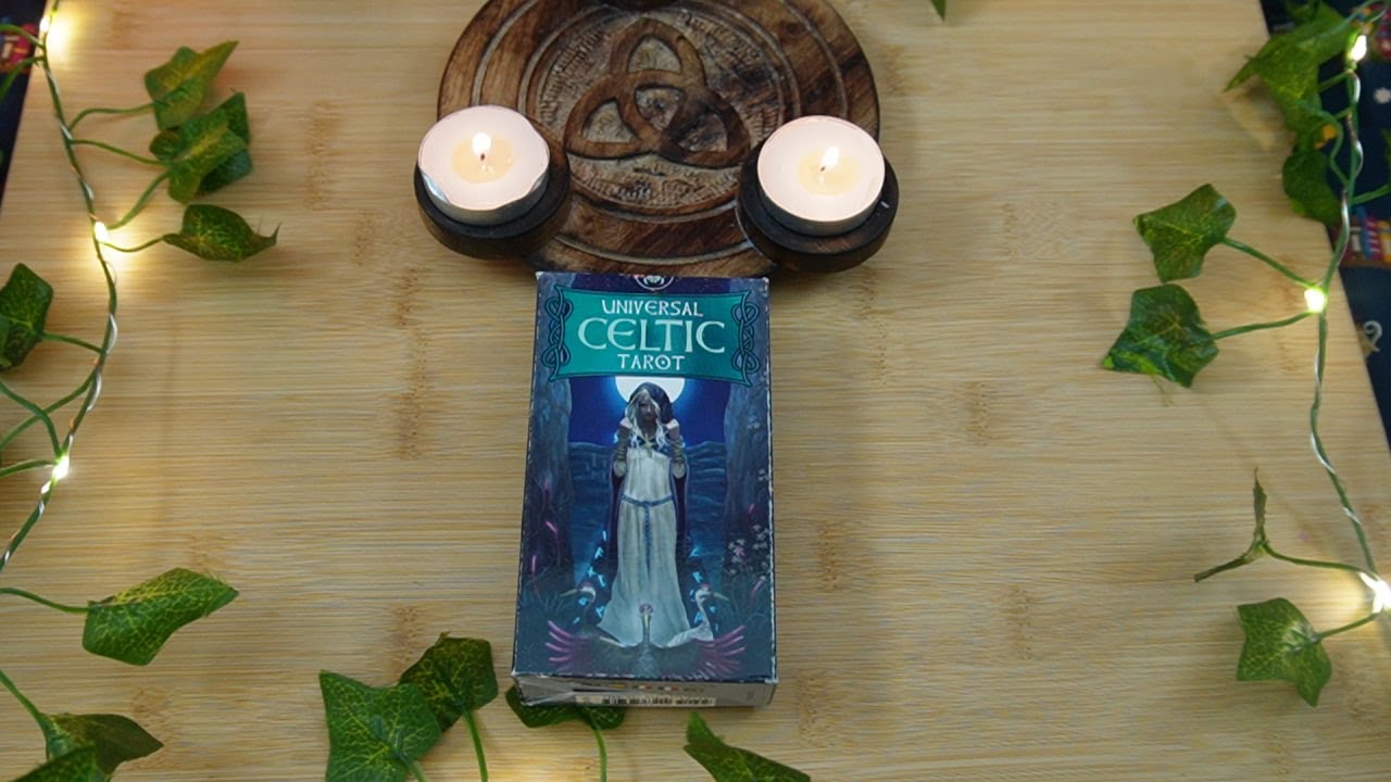 Reseña Universal Celtic Tarot #tatot #reseñaoraculo #reseñatarot #greenwichct