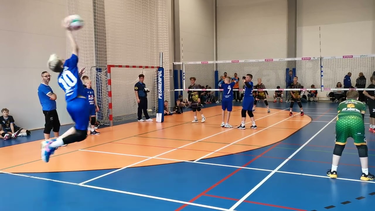 UKS KINDER VOLLEYBALL - Nowy Sącz