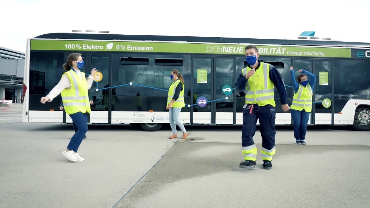 🎼JERUSALEMA 🎵👇🏻👍🏻💖#staySTRong – Jerusalema Dance Challenge am Flughafen Stuttgart