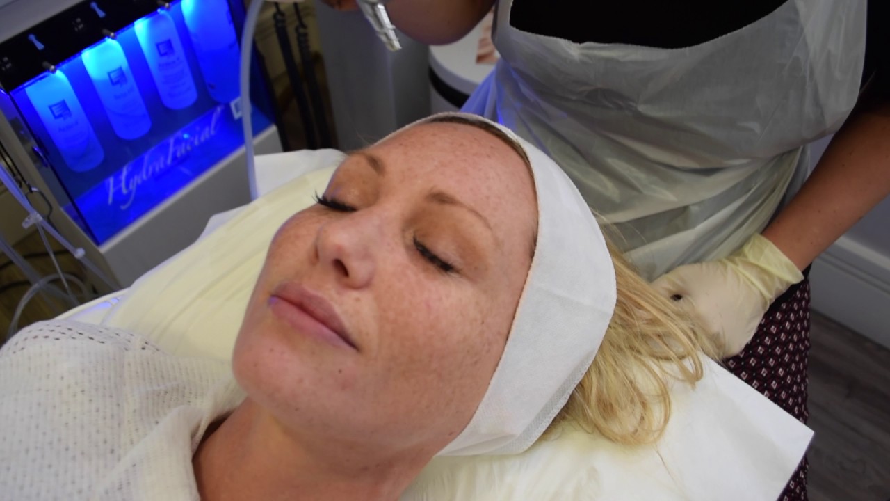 Celebrity Facial || Intraceuticals Signature facial || Waterhouse Young