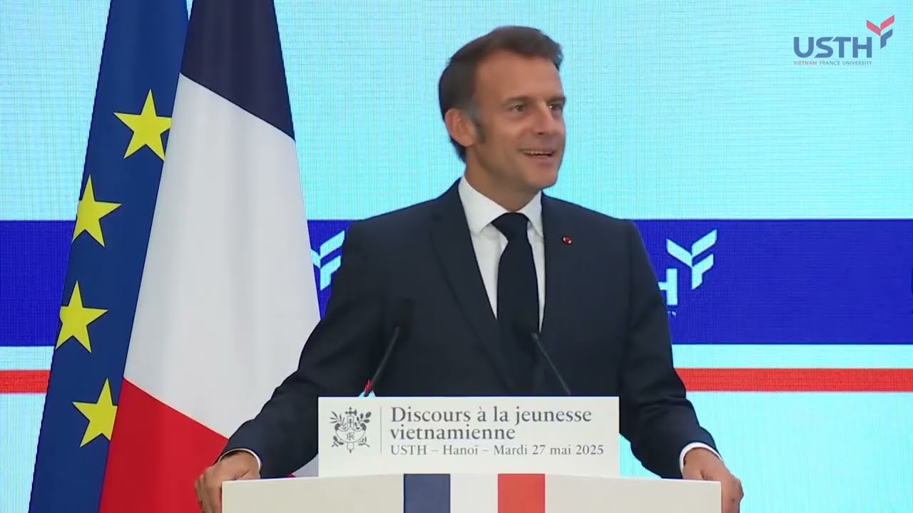 Tổng thống Pháp Emmanuel Macron gặp gỡ và nói chuyện với sinh viên tại USTH