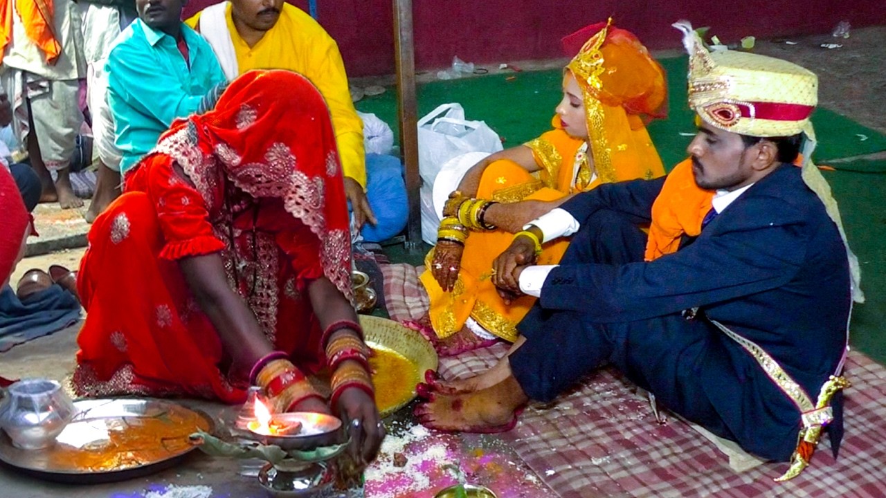Indian Bagheli Shadi Ashish Sang Anchal Ka Vivah Barat Nikashi & Jaimala Ki Rasam #weddingvideo