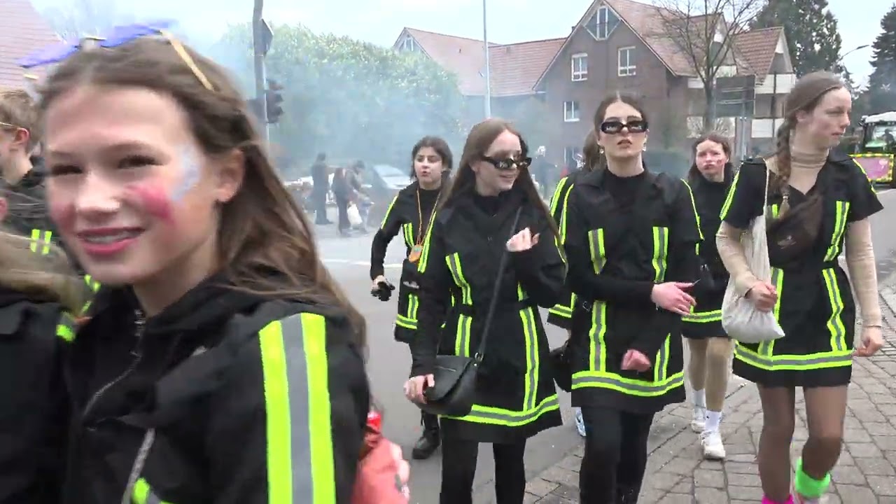 Carneval in Damme 2024 - Rosenmontags-Umzug Teil 5