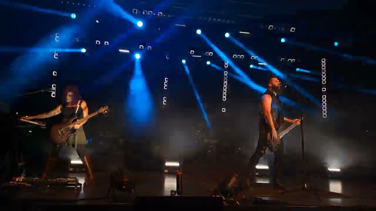 Skillet - Rebirthing [ JJArena - Istanbul ] Front of stage  - Live 2024