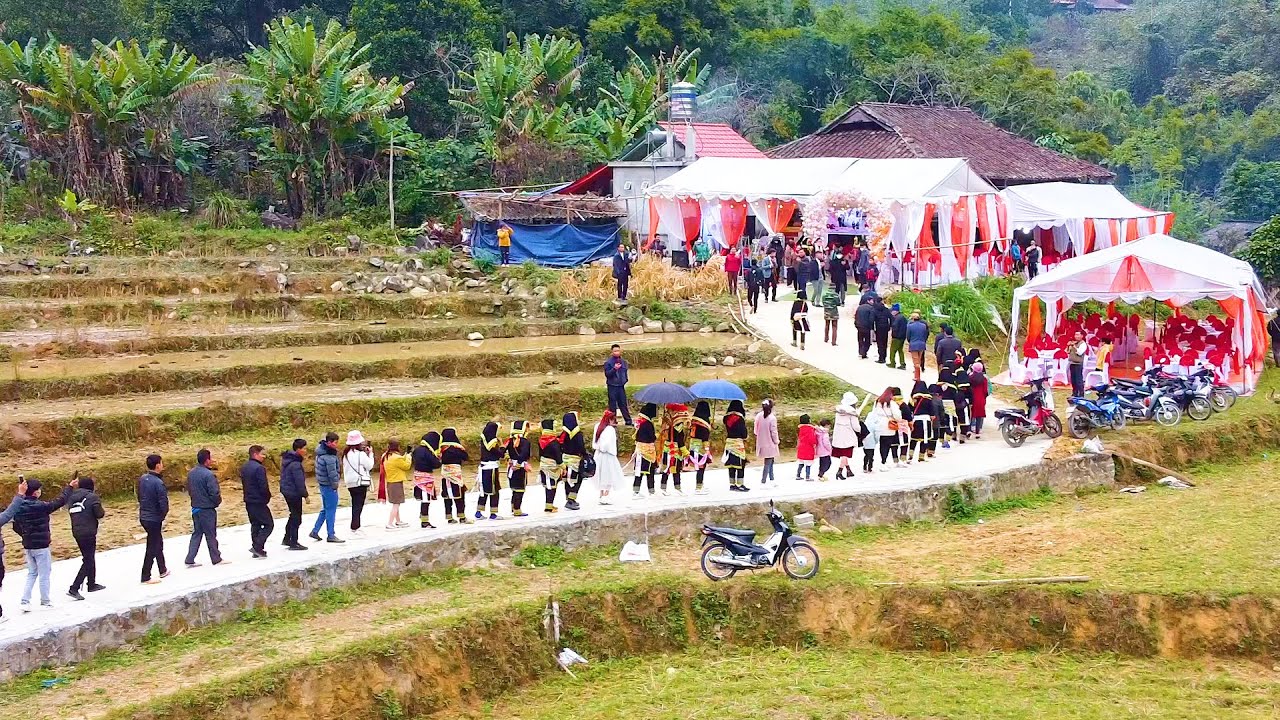 ĐỘC LẠ ĐÁM CƯỚI DÂN TỘC DAO
