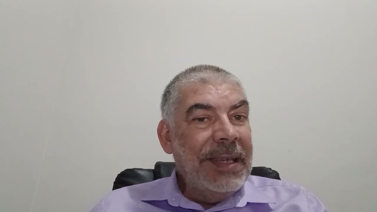 Efésios: Vos conceda que sejais fortalecidos com poder pelo seu Espírito no homem interior. 