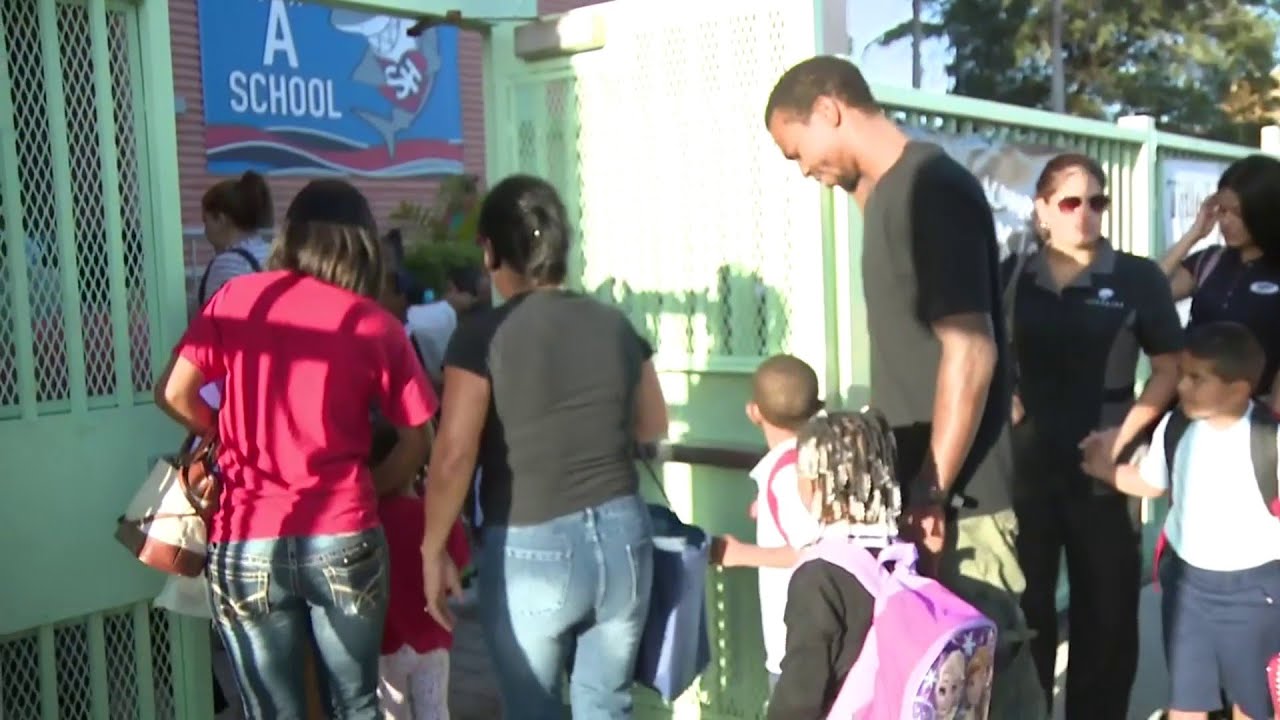 Nearly 350,000 students return to school Monday in Miami-Dade County