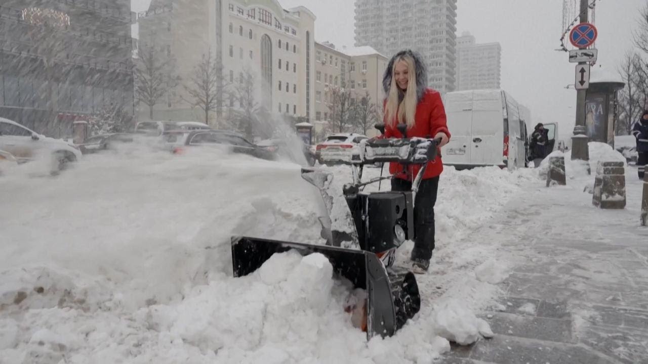 MOSCA sotto la più violenta nevicata degli ULTIMI 200 ANNI